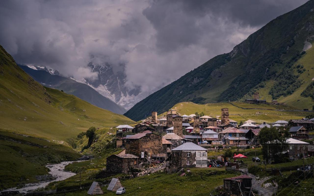 Ushguli Cabins Eksteriør bilde